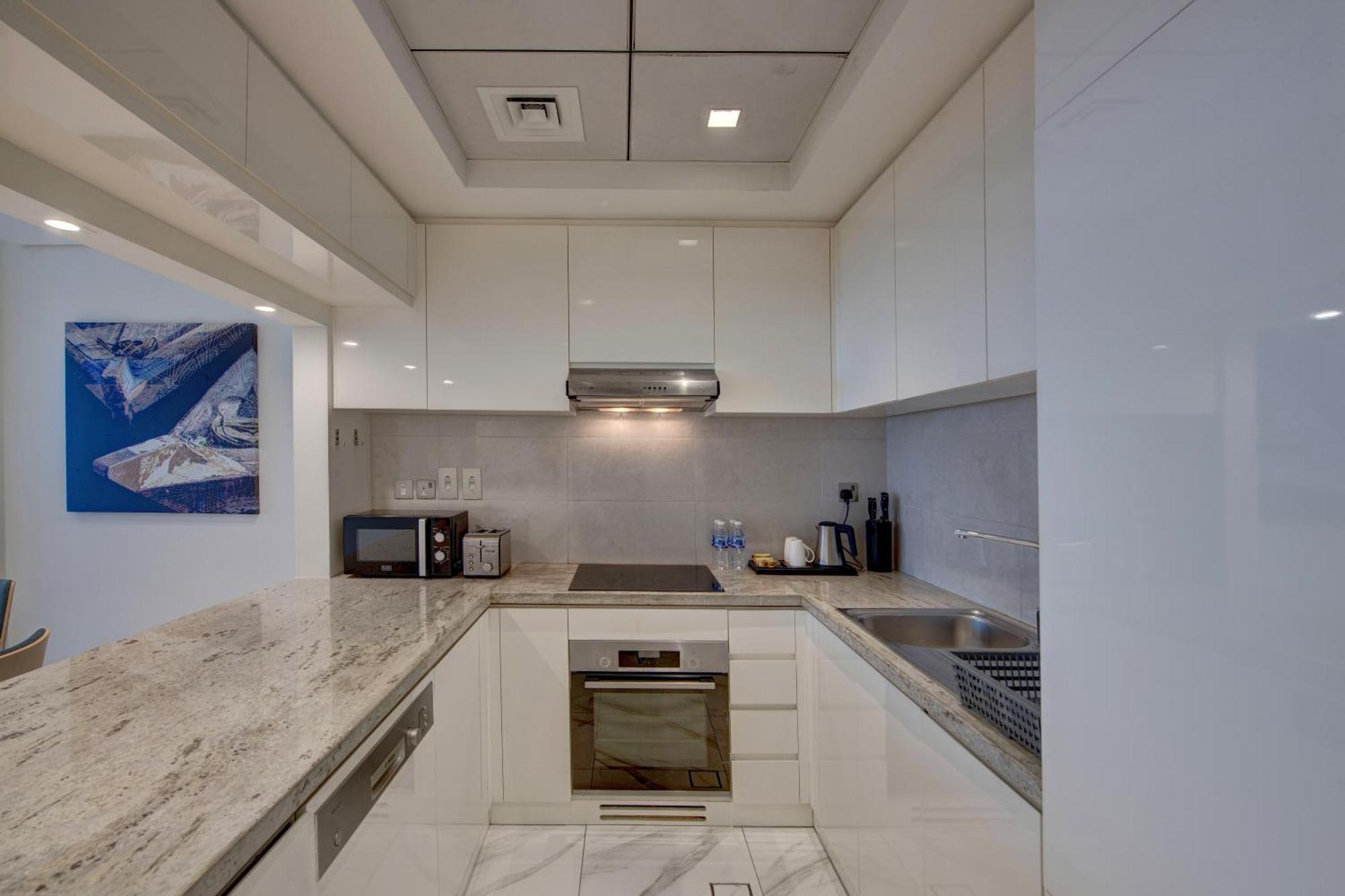 Suha Mina Rashid Hotel Apartments Dubai Exteriör bild